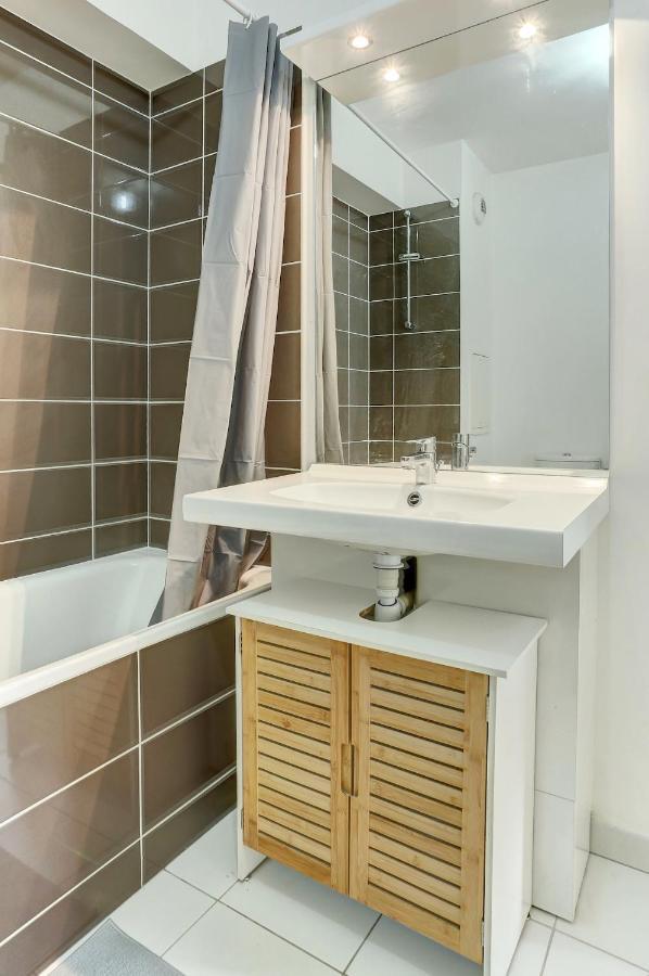 Le Curie - Saint Cyr Appartement Buitenkant foto